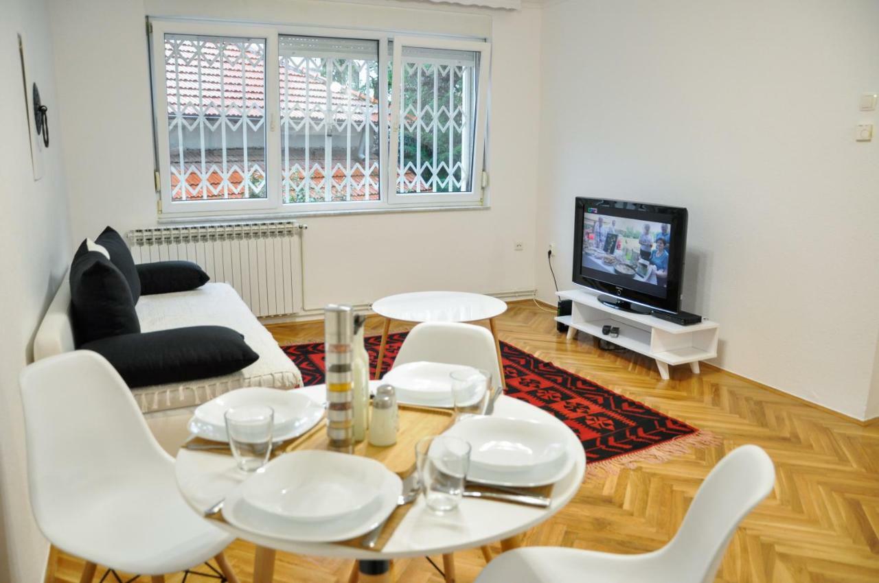 Zvekir - Old Town Apartment SJJ Buitenkant foto
