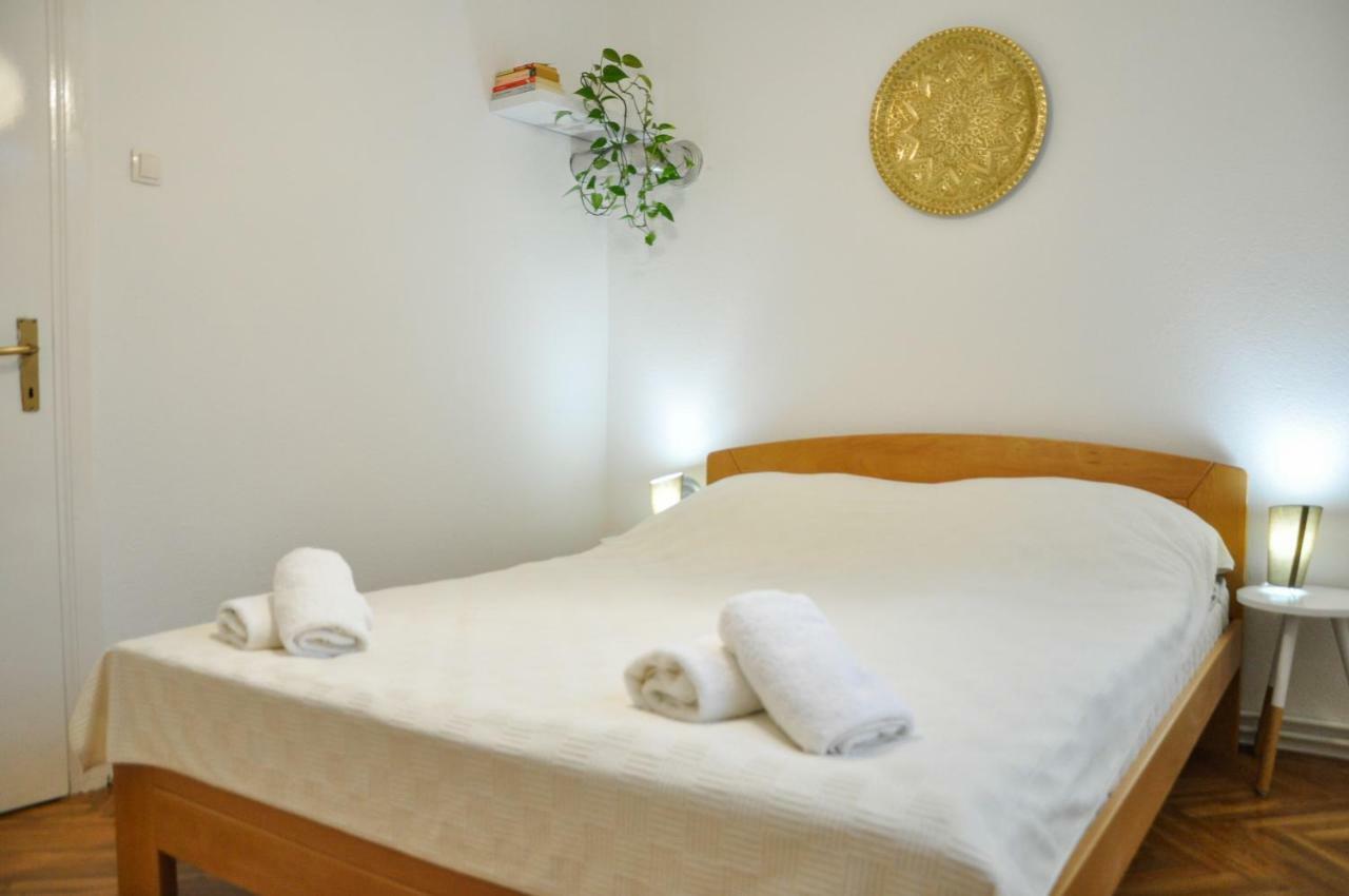 Zvekir - Old Town Apartment SJJ Buitenkant foto